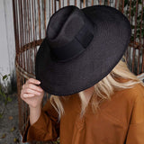 Black straw sun hat Antibes made from toquilla straw and sustainable materials