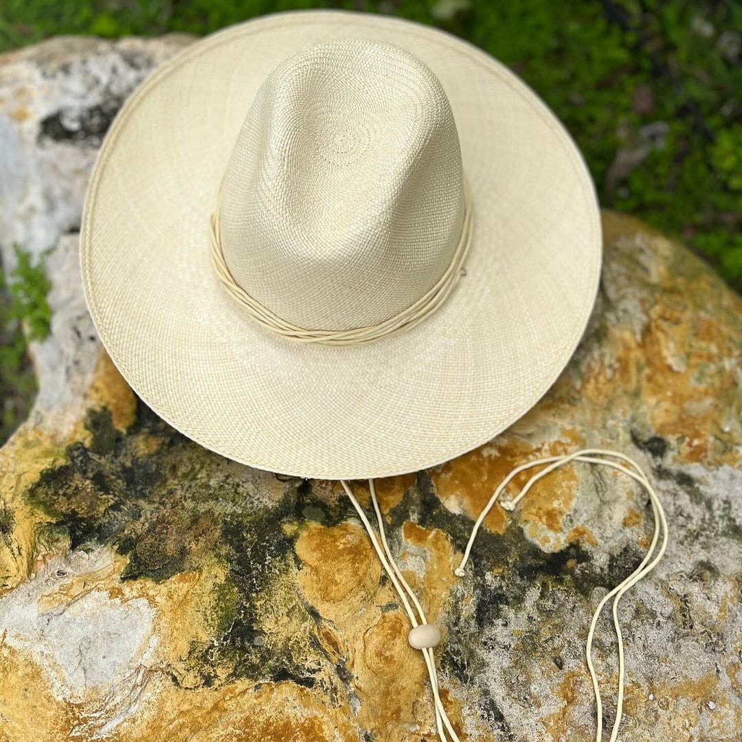 Beige woven sun hat Bromelia made from natural toquilla straw with chin strap