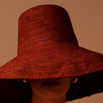 Wide-brimmed woven hat from Verona featuring an extra wide brim, perfect and packable