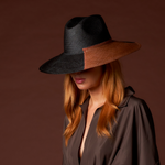 Two-tone Cassis straw sun hat made from genuine Panama hat toquilla straw materials