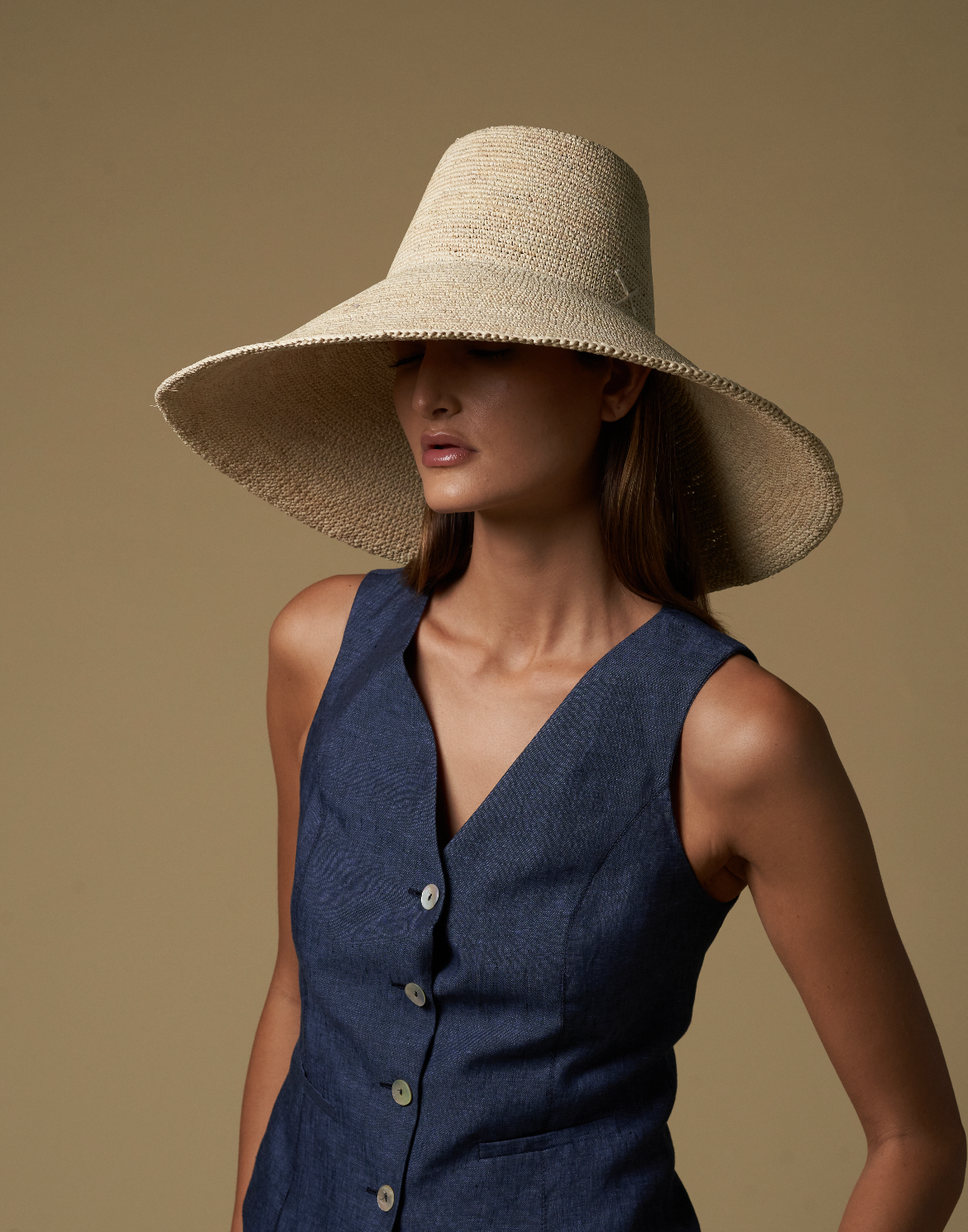 Verona Extra Wide Brim Packable Straw Sun Hat for stylish sun protection