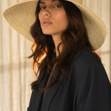 Checa
